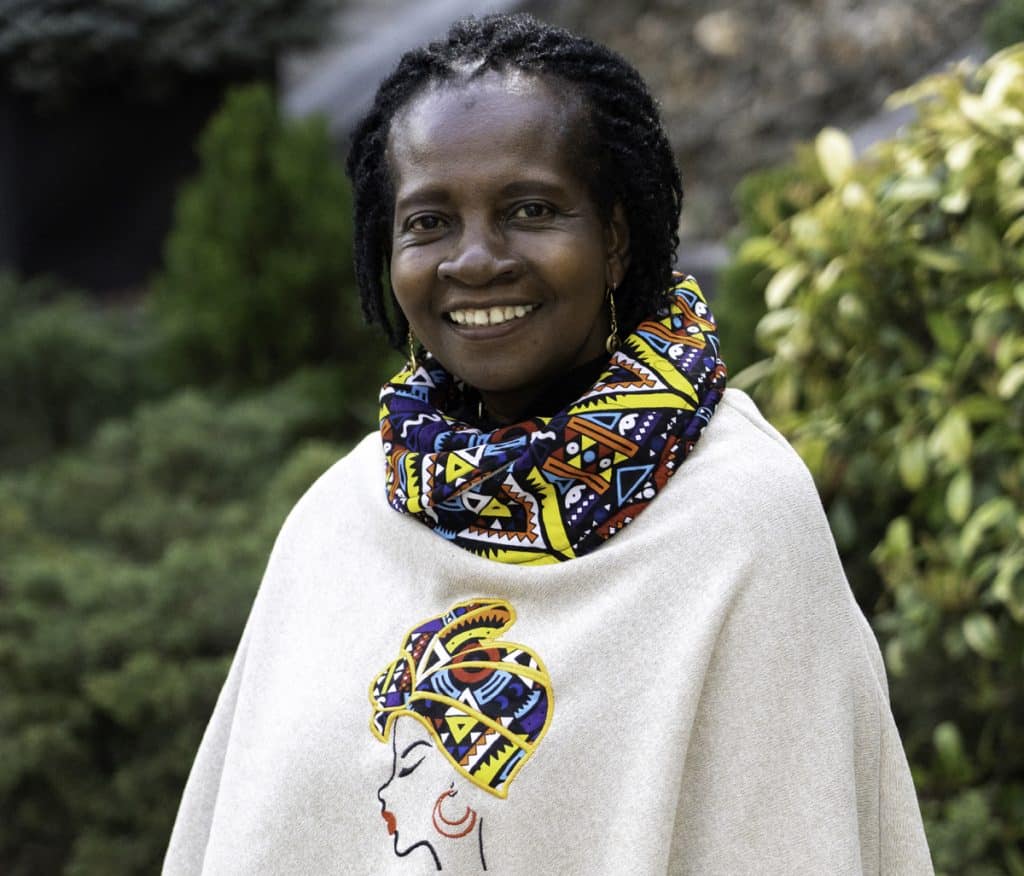 Florence Oloo, premio Harambee