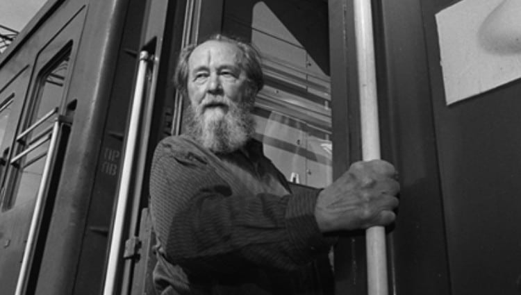 Solzhenitsyn o cómo encontrar la fe en el gulag