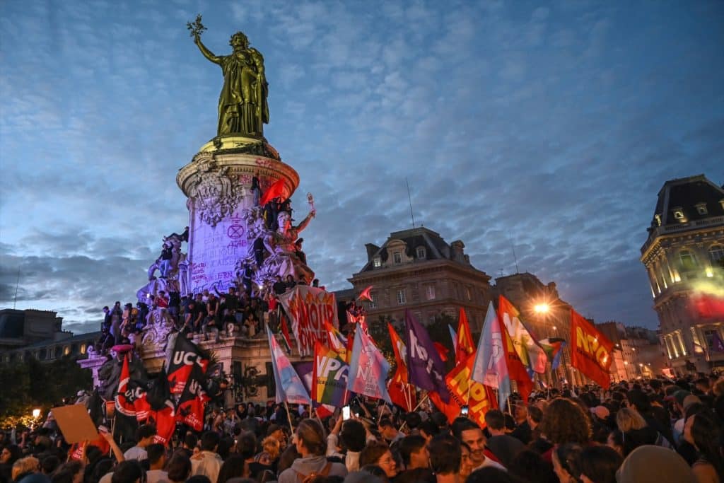 Francia: el dique a la Agrupación Nacional beneficia al Nuevo Frente Popular